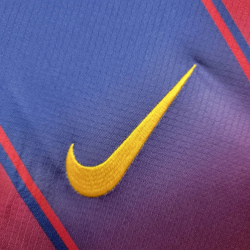 FC Barcelona Lamine Yamal 10 Home Soccer Jersey 2025-2026
