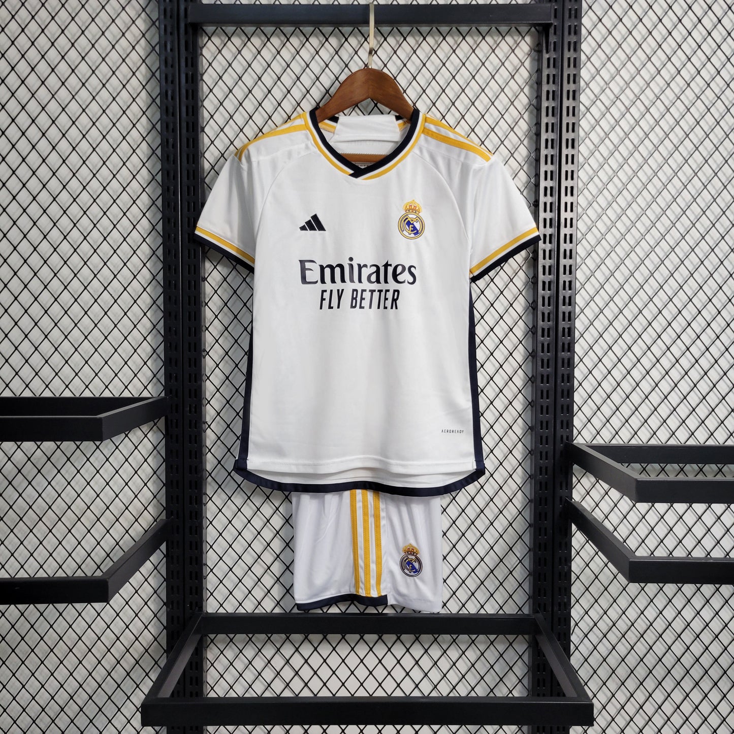 Real Madrid Jude Bellingham 5 Kids Home Soccer Jersey 2023/24