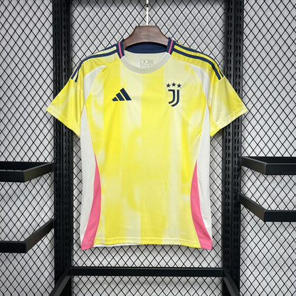 Juventus Cristiano Ronaldo 7 Away Soccer Jersey 2024/25