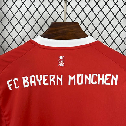 Bayern Munich Jamal Musiala 10 Home Soccer Jersey 2025-2026
