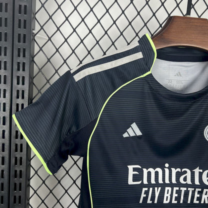 Real Madrid Luka Modrić 10 Kids Away Soccer Jersey 2025-2026