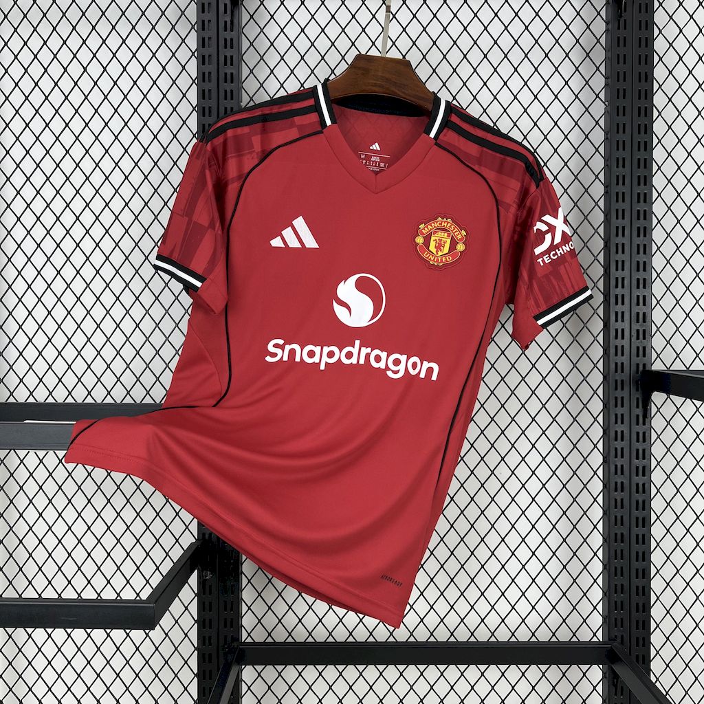 Manchester United Cristiano Ronaldo 7 Home Soccer Jersey 2025-2026