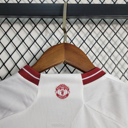 Manchester United Bruno Fernandes 8 Third Kids Soccer Jersey 2023/24