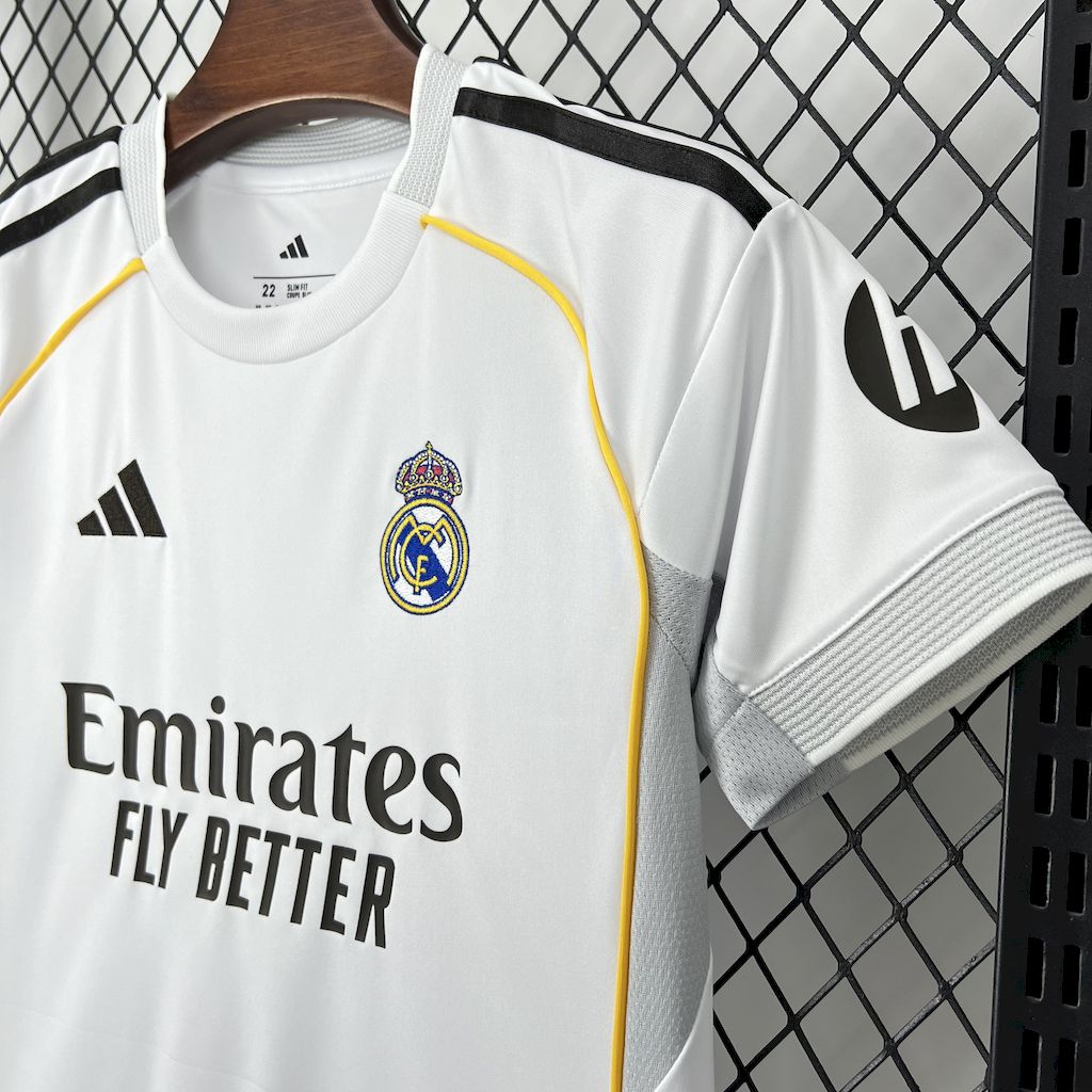 Real Madrid Jude Bellingham 5 Kids Home Soccer Jersey 2025-2026