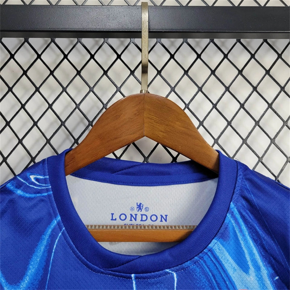 Kids & Junior Chelsea Enzo Fernandez 8 Home Soccer Jersey 2024/25