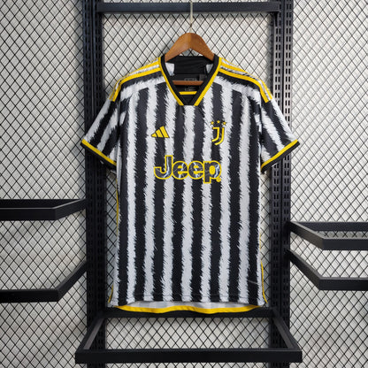 Juventus Cristiano Ronaldo 7 Home Soccer Jersey 2023/24