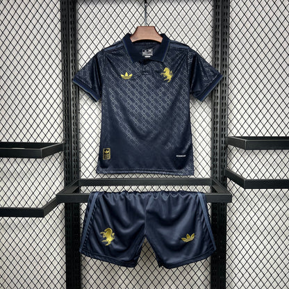 Juventus Cristiano Ronaldo 7 Third Kids Soccer Jersey 2024/25