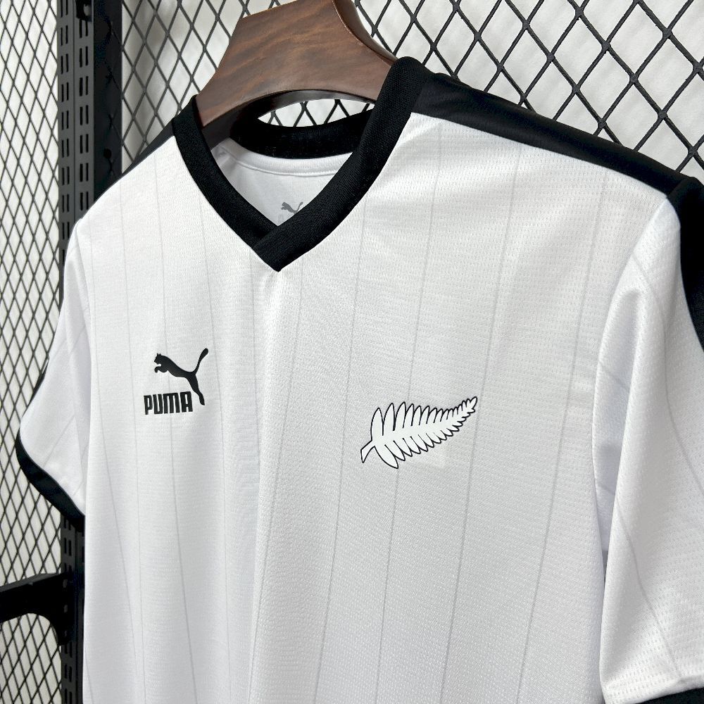 New Zealand Home Soccer Jersey World Cup 2026