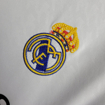 Real Madrid Federico Valverde 8 Home Kids Soccer Jersey 2024/25