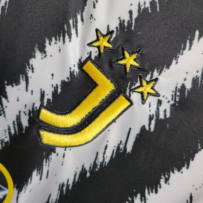 Juventus Cristiano Ronaldo 7 Kids Home Soccer Jersey 2023/24
