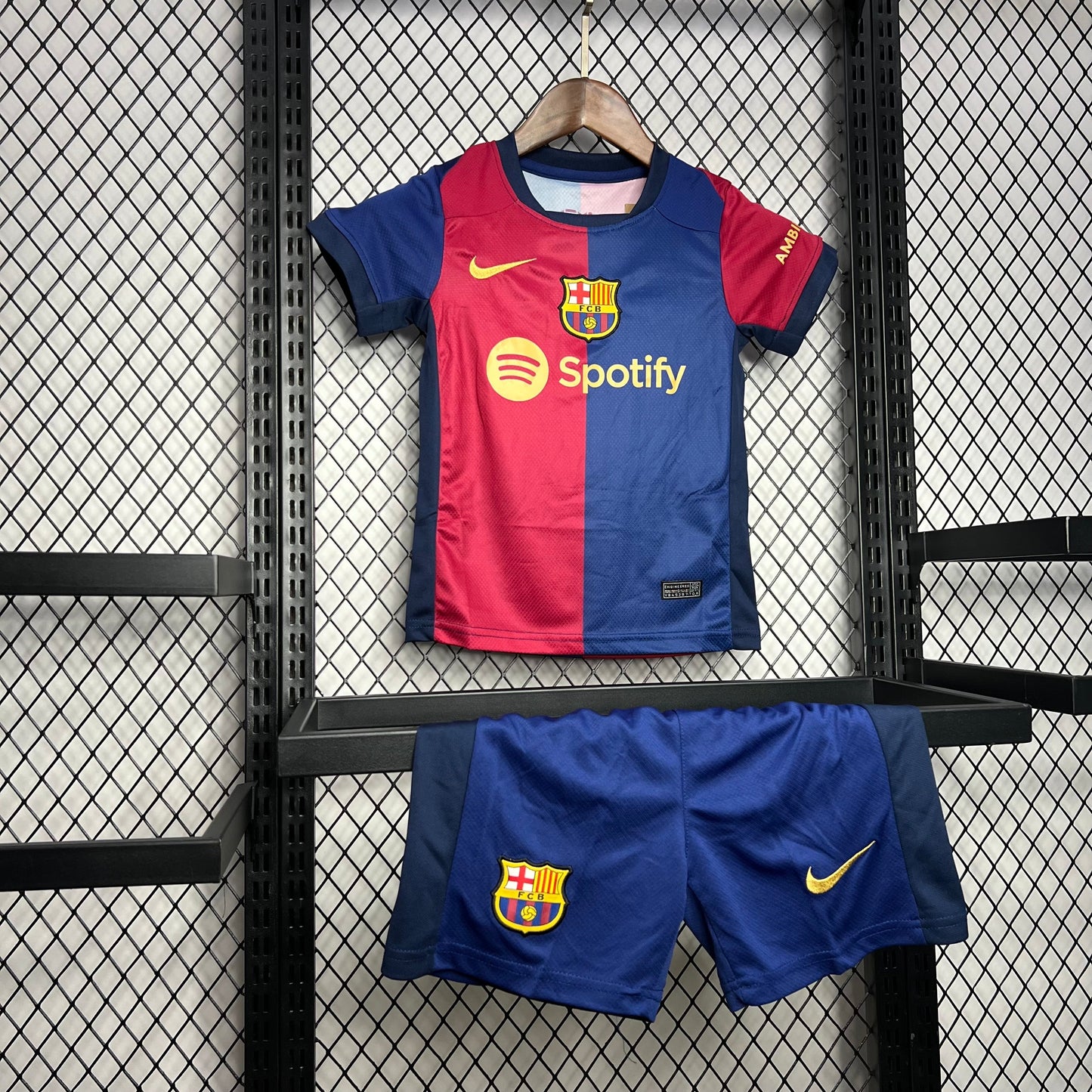 FC Barcelona Robert Lewandowski 9 Kids Home Soccer Jersey 2024/25