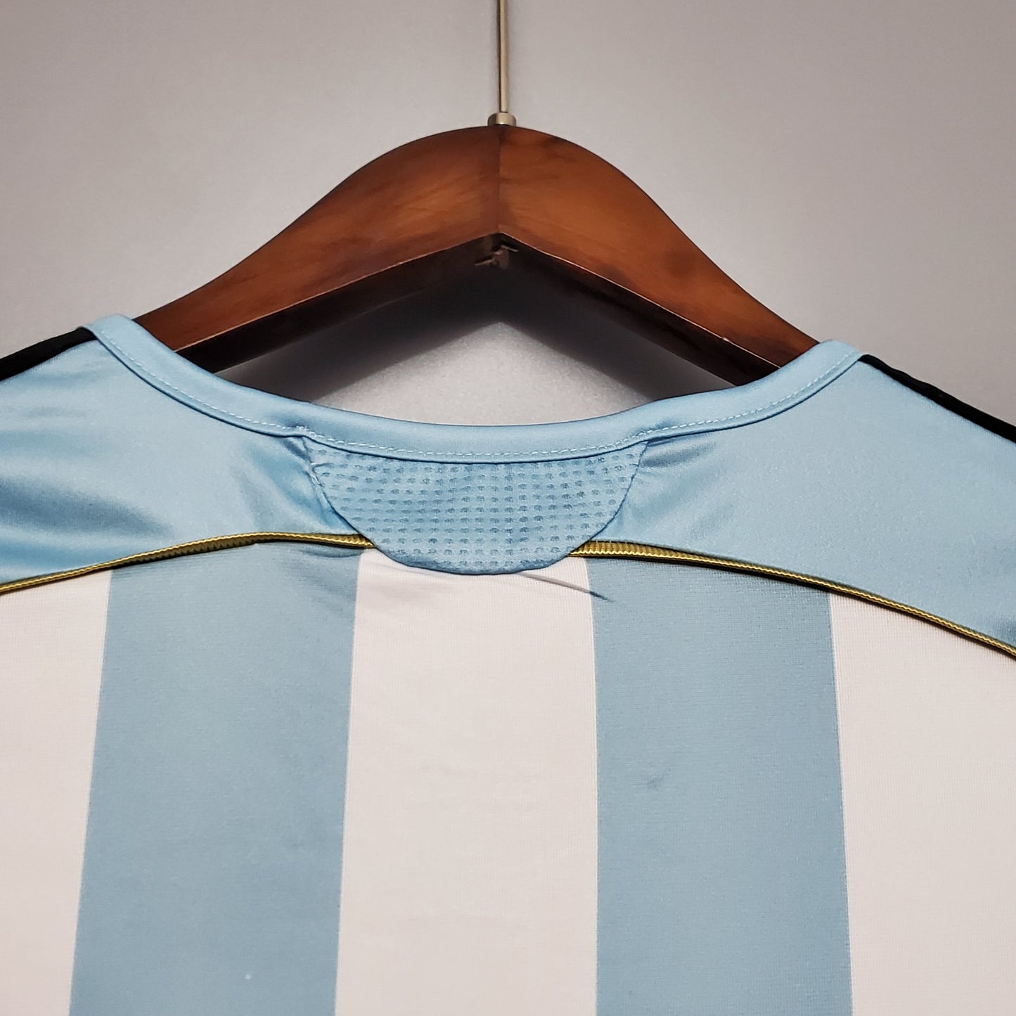 Argentina Lionel Messi 19 Home Retro Soccer Jersey World Cup 2006