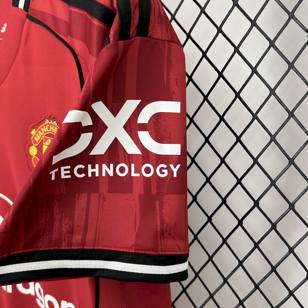 Manchester United Cristiano Ronaldo 7 Home Soccer Jersey 2025-2026