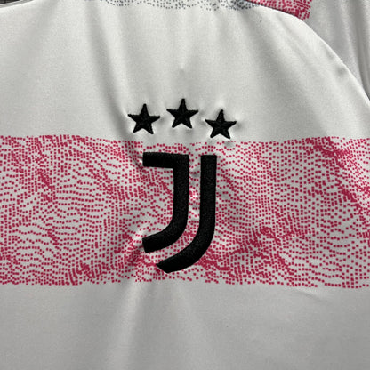 Juventus Cristiano Ronaldo 7 Away Soccer Jersey 2023/24