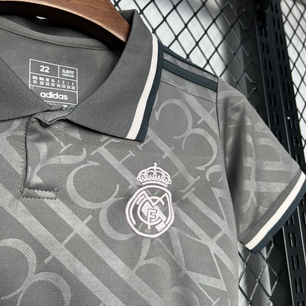Real Madrid Federico Valverde 8 Third Kids Soccer Jersey 2024/25