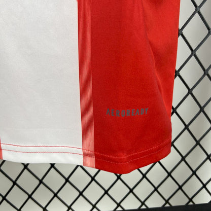 Bayern Munich Harry Kane 9 Home Soccer Jersey 2025-2026