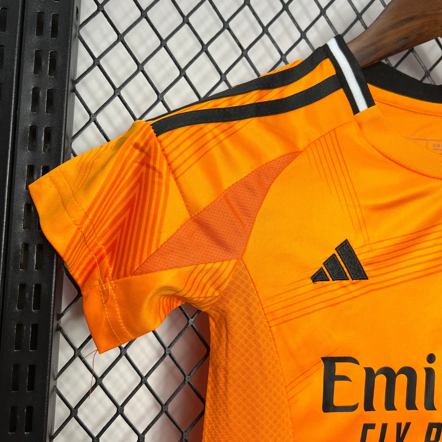 Real Madrid Luka Modric 10 Away Soccer Jersey Kids Mini Kit 2024/25