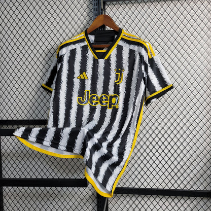 Juventus Cristiano Ronaldo 7 Home Soccer Jersey 2023/24