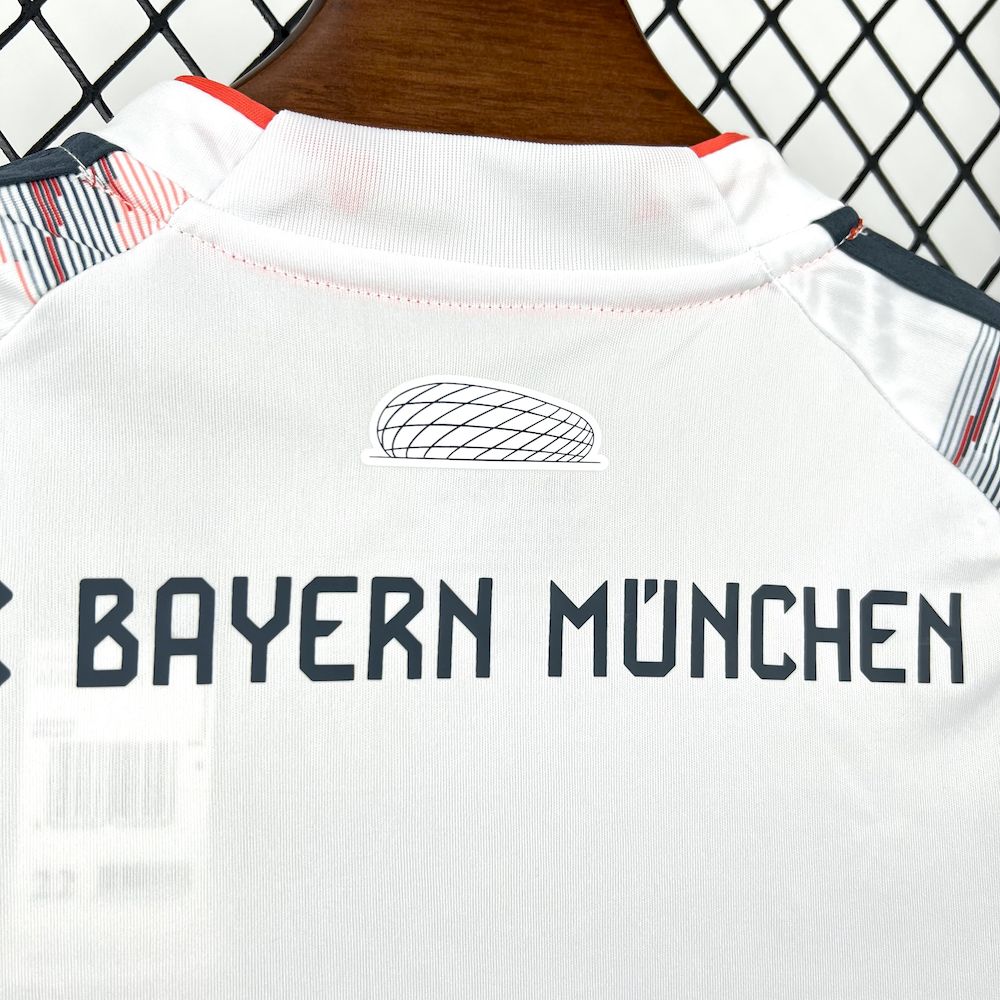 Bayern Munich Michael Olise 17 Kids Away Soccer Jersey 2025-2026