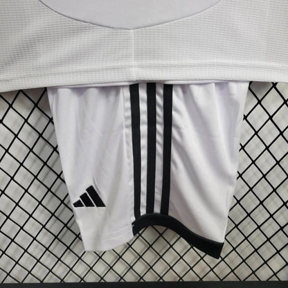 Real Madrid Federico Valverde 8 Home Kids Soccer Jersey 2024/25