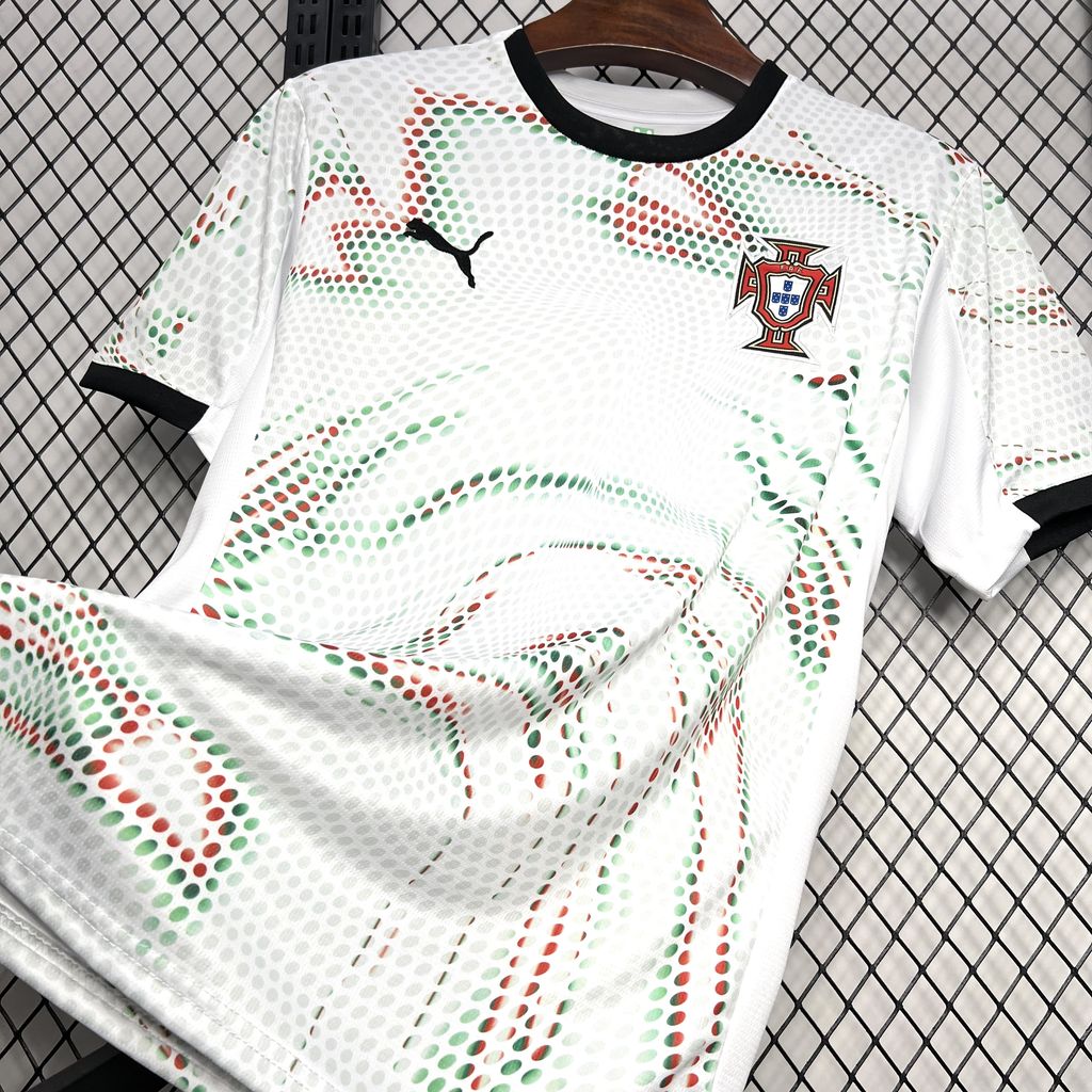 Portugal Matheus Nunes 16 Away Soccer Jersey 2025/26