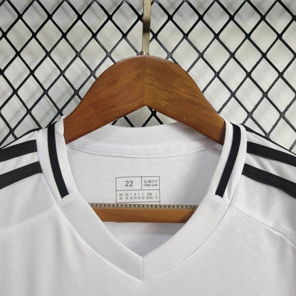 Real Madrid Federico Valverde 8 Home Kids Soccer Jersey 2024/25