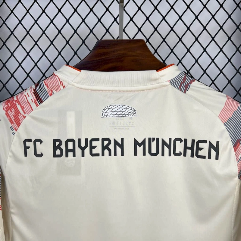 Bayern Munich Jamal Musiala 10 Away Soccer Jersey 2025-2026