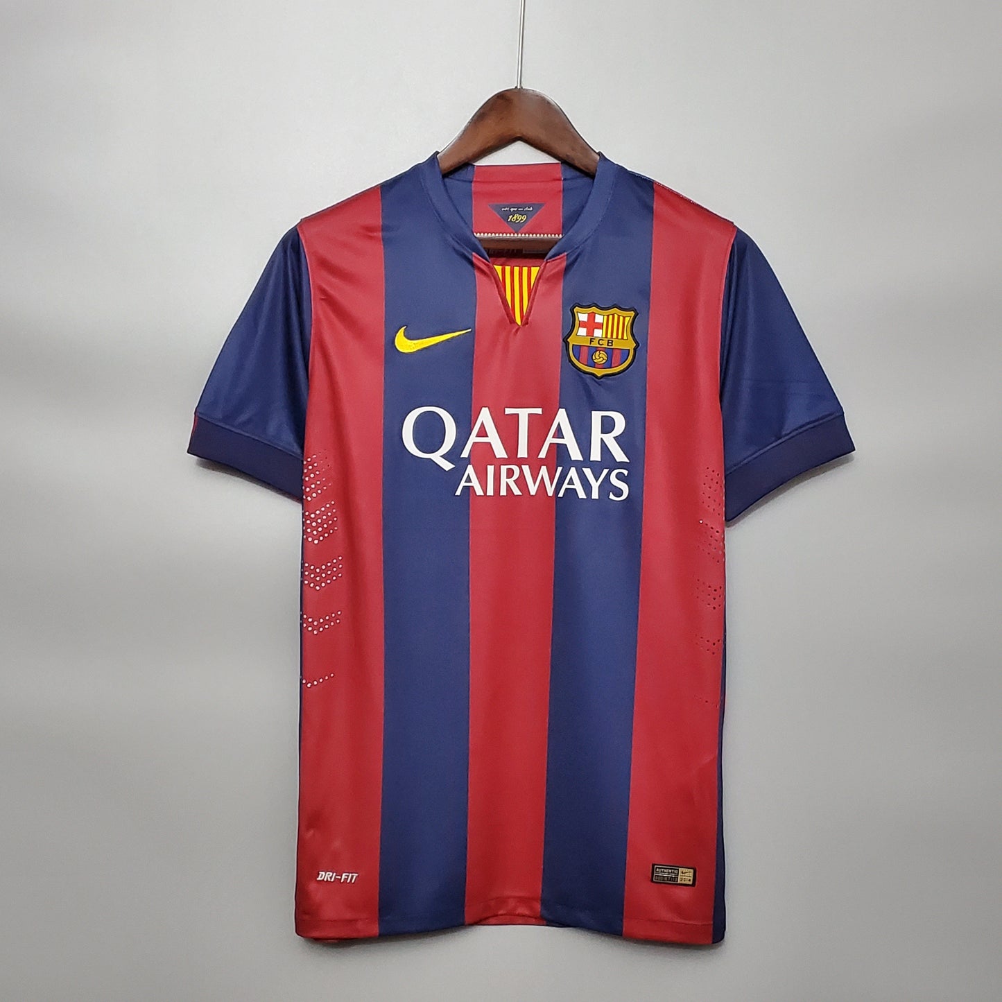 FC Barcelona Neymar JR 11 Retro Home Soccer Jersey 2014-2015