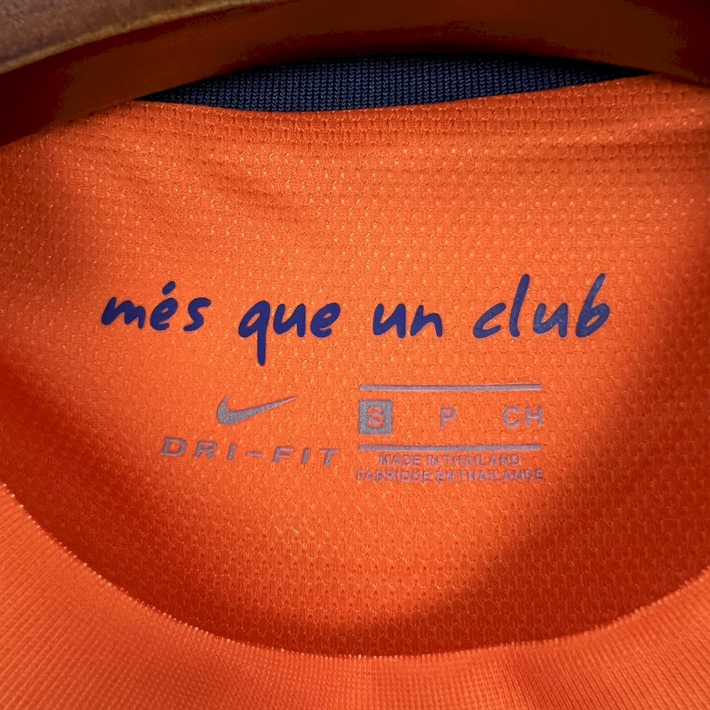 FC Barcelona Lionel Messi 10 Away Retro Soccer Jersey 2012-2013