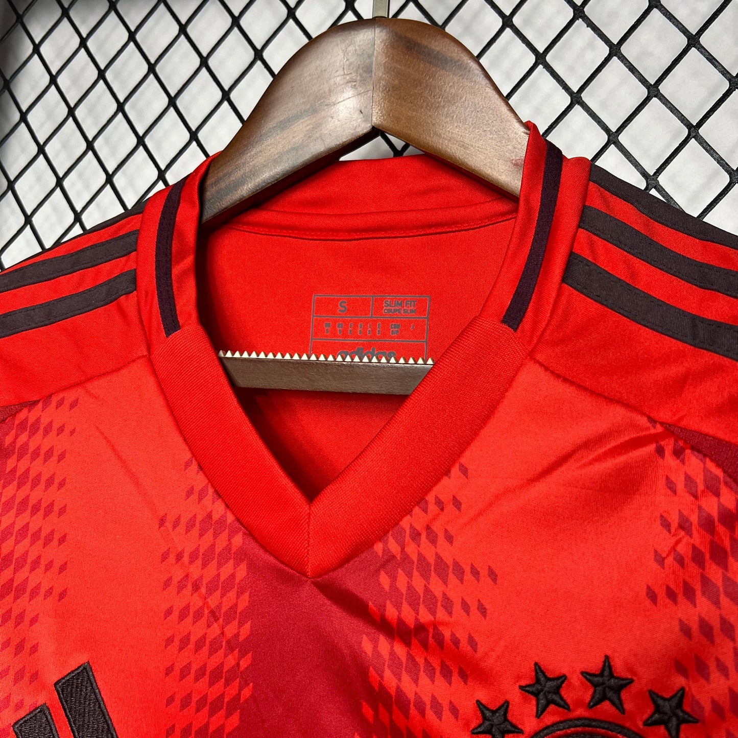Bayern Munich Robert Lewandowski 9 Home Soccer Jersey 2024/25