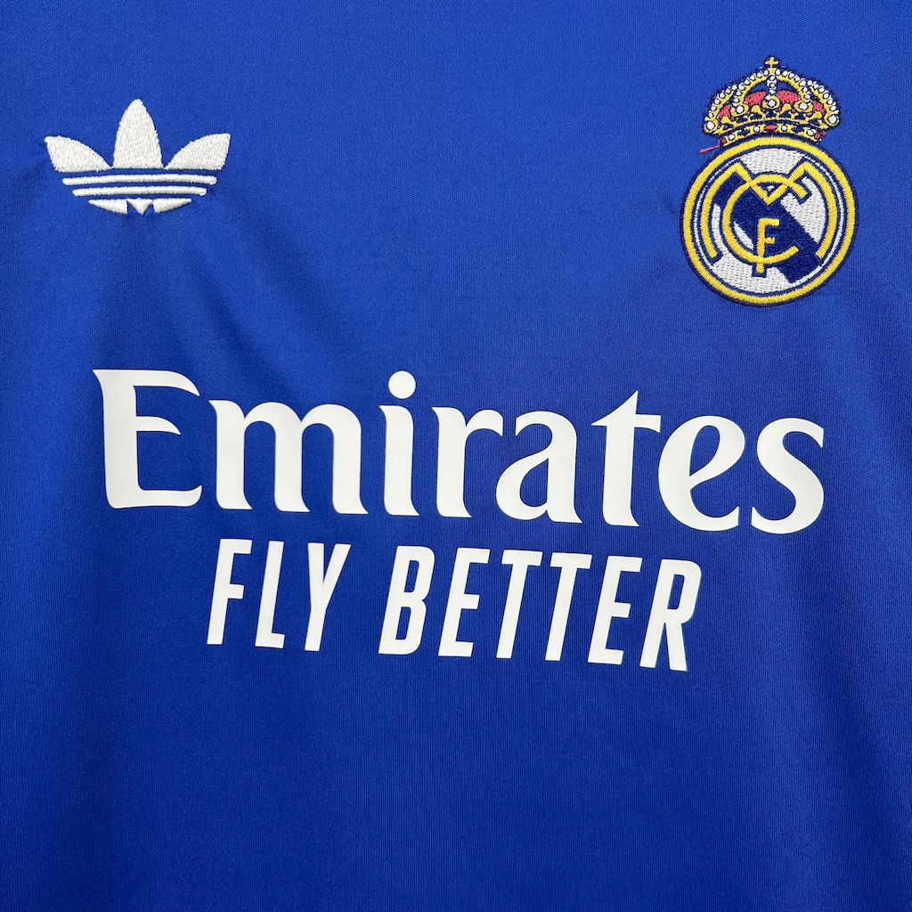 Real Madrid Federico Valverde 8 Kids Third Soccer Jersey 2025-2026