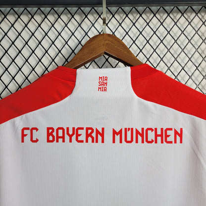 Bayern Munich Robert Lewandowski 9 Home Soccer Jersey 2023/24