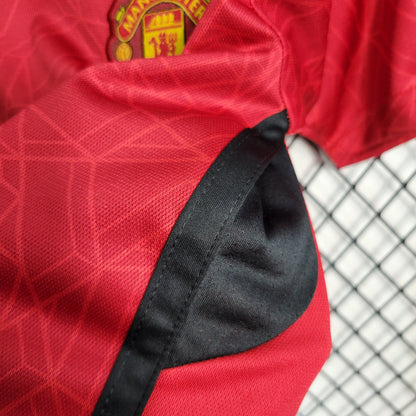 Manchester United Bruno Fernandes 8 Kids Home Soccer Jersey 2023/24