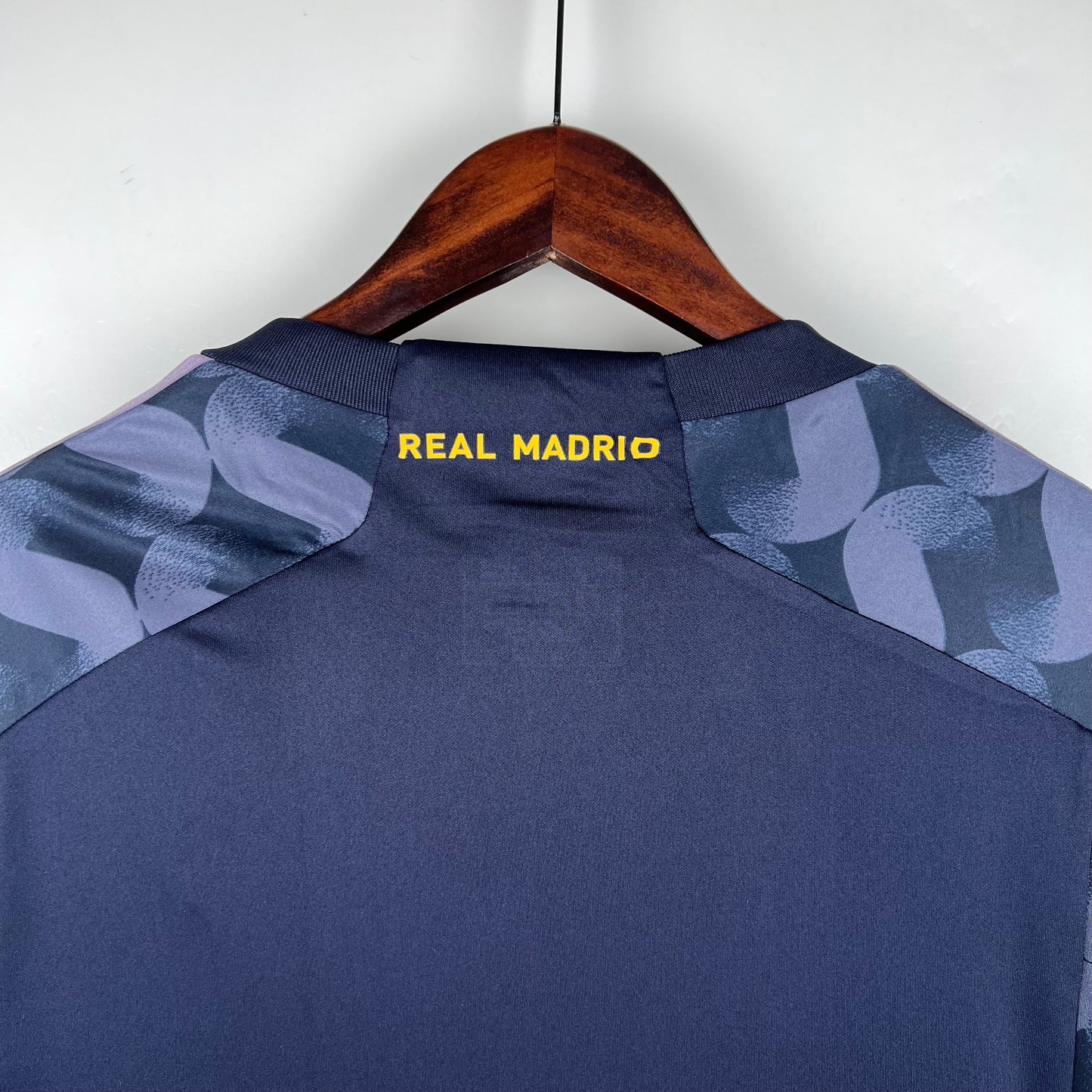 Real Madrid Federico Valverde 15 Away Soccer Jersey 2023/24