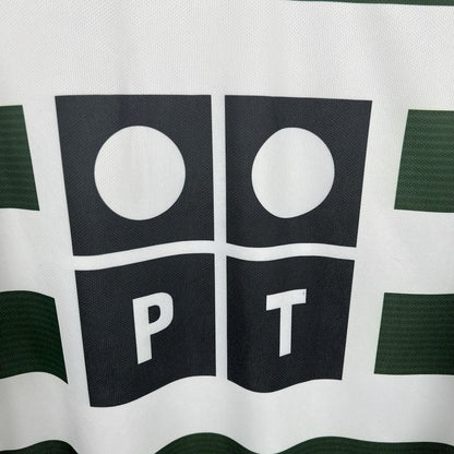 Sporting Lissabon CP Cristiano Ronaldo 28 Retro Long Sleeve Home Soccer Jersey 2001-2003