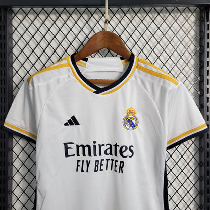 Real Madrid Federico Valverde 15 Kids Home Soccer Jersey 2023/24